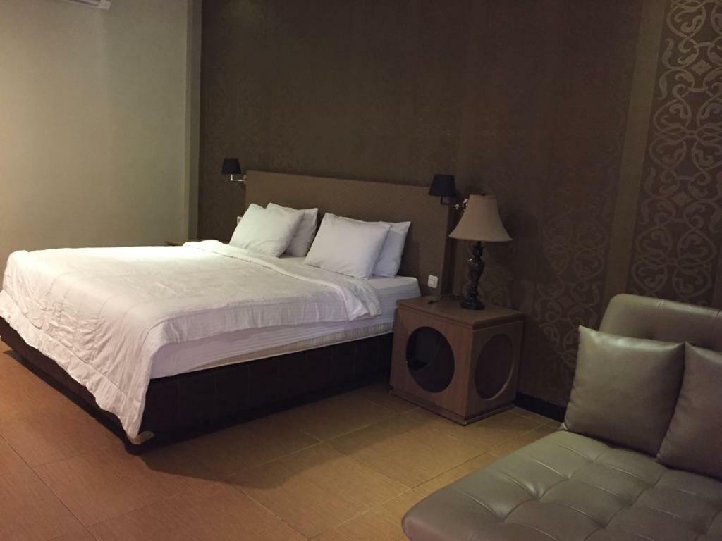 Narisha Guesthouse 古邦 外观 照片